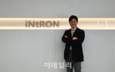 [인트론바이오 대해부]①박테리오파지 글로벌 선두업체,피보다 진한 ‘형제 경영’