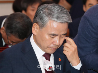 [포토]사의 표명 이종섭 장관, '법사위 출석'