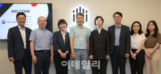 이루다, 식품의약품안전평가원서 현장 방문