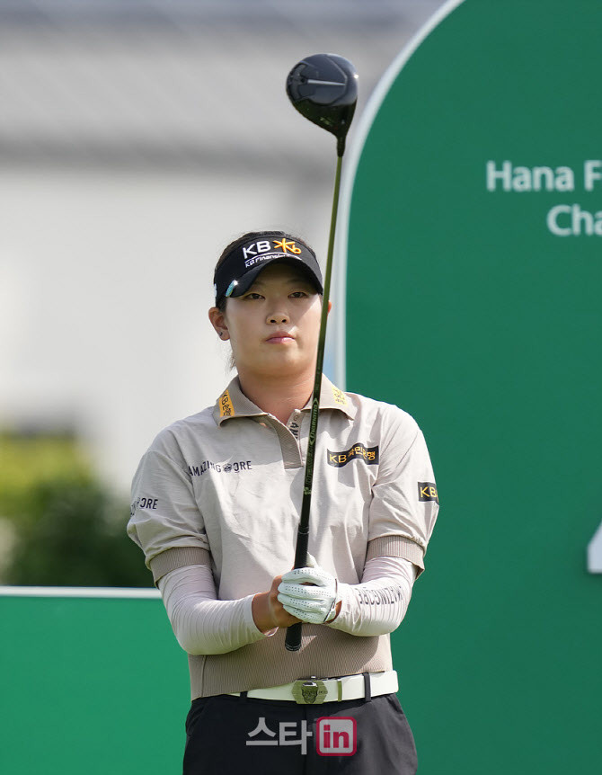 방신실, 하이원 여자오픈 우승으로 KLPGA 시즌 2승 달성