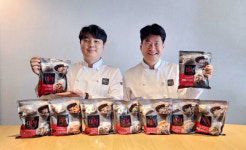 육즙사수 작전 4년의 성과…더미식 만두 자신감, 재료에 있죠