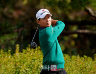 2억+2억 주인공은 엄재웅, 백송홀딩스-부산오픈서 통산 2승