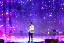 [포토]프런티어상 김호중의 축하공연