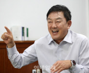 “생성AI시대 사는 당신…변화 두려워 말고 챗GPT부터 써봐라[ECF for 2024]