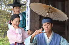 마당쇠 박하선, 한상길 목욕 훔쳐보는 마님…김주헌, 근심+충격