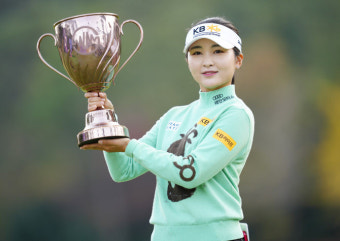 이예원, 골프대회 최초 암호화폐 우승상금 받아…‘약 6억원 잭팟’(종합)