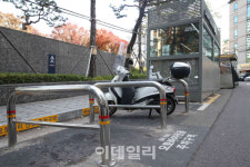 [포토] 이동노동자 쉼터 이륜차 주차 공간