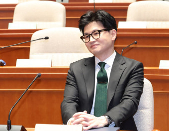 국회 온 한동훈, 총선 역할론엔 '함구'…
