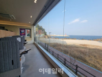 휴가 온 기분으로 일해요…워케이션 성지가 뜬다