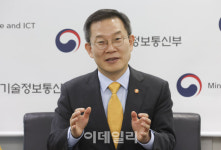 R&D예산 생색내기 복구 지적에…이종호 “신진연구자 등 충격 완화”