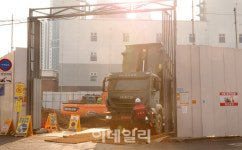 [포토]부동산 PF 위기 태영건설, 건설업계 또 다른 태영 나올까 노심초사.