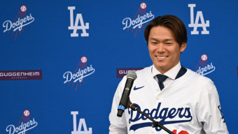 다저스, 야마모토 요시노부 투수를 NLDS 1차전 선발로 선정 후 5차전 출장까지 확정!