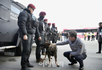 윤희근 경찰청장, 강원 동계청소년올림픽 현장 방문해 경찰관 격려