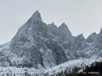 사진작가 손진아, 첫 사진전 흐리면 흐린대로 개최