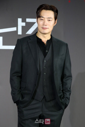 [포토]이희준, 넷플릭스 ‘살인자ㅇ난감’에서 만나요!