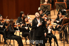 [문화대상 이 작품]25년을 숙성시킨 베이스 바리톤의 진한 맛