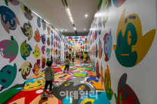 전시회도 보고 사진도 찍고…역귀성 부모님과 서울 도심 나들이 어때요