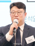 [포토]토론하는 한승상 일자리연대 청년대표
