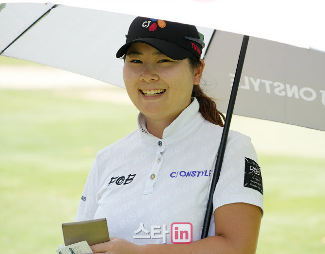 홍정민, KLPGA 투어 메디힐·한국일보 챔피언십 2라운드 단독 선두 발견