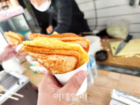 [이우석의 식사(食史)] 세상의 아침을 바꾼 음식 식빵