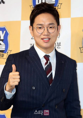 장성규, 5년 몸담은 소속사와 이별…
