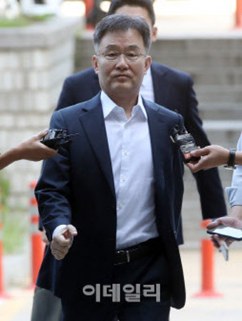 김만배와 억대 돈거래 언론인…15개월 만에 압색[검찰 왜그래]