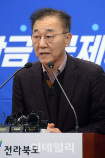 민주당 신임사무총장에 김윤덕, 정책위의장 진성준