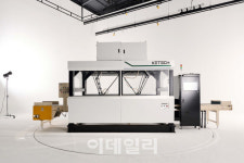 AI 로봇으로 폐기물 선별 …도시광산 ‘에이트테크’의 꿈