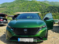 ‘푸조만의 프렌치 감성’…유채색이 매력적인 308 GT[타봤어요]