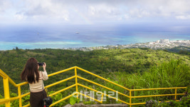 권력자만 이용했던 비밀의 해변…온갖 푸른색이 이곳에 [여행]