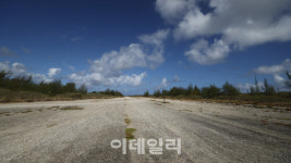 권력자만 이용했던 비밀의 해변…온갖 푸른색이 이곳에 [여행]