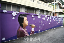 2억 들인 ‘김호중 소리길’ 존속…김천시 “수사 상황 지켜볼 것”