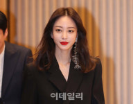 한예슬 기사에 “날라리”·“양아치” 댓글 쓴 누리꾼, 모욕 유죄