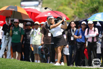 맹장 수술받은 박지영, BC카드·한경 1R 공동선두…박민지 2타 차