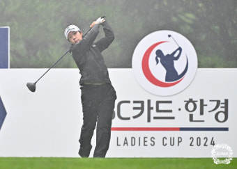 박현경·박지영, BC카드·한경컵 3R 공동선두…‘우승 놓고 정면승부’