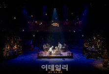 뮤지컬 벤자민 버튼, 창작 초연 마무리