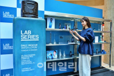 롯데백화점, 4일까지 ‘랩 시리즈’ 팝업