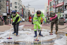 마포구, 홍대 관광특구 일대 365일 청소관리 강화[동네방네]