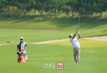 [포토] 임석규 '온그린을 향해서'