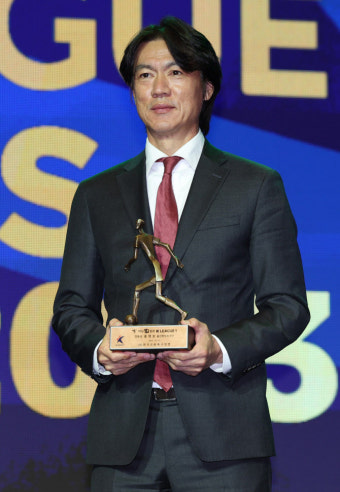 [속보]축구협회, 홍명보 차기 감독 공식발표…2027년 아시안컵까지