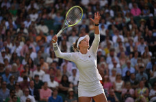 휠라 크레이치코바 우승 기념 테니스용품 30% 할인