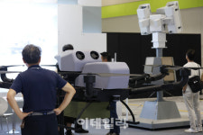 모두엔비행정사합동사무소 | [포토]드론 관람