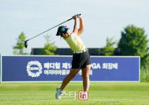 [포토] 김가원 호쾌한 드라이버샷