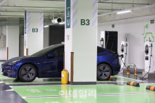 [포토]전기차량 화재용 리튬이온배터리 전용소화기