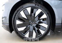 [포토]폴스타4의 21인치 휠