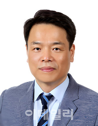 법무부, 배상업 신임 출입국·외국인정책본부장으로 임명 완료 - 뉴스 제목