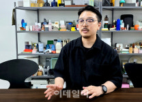 세계3대 디자인공모전 휩쓸고 모교 교수로…경험 후배에 전수