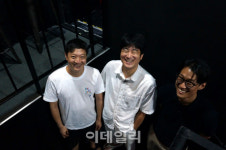 손정우 삼일로창고극장 이사장 연극계에도 오겜 같은 세계적 작품 나와야