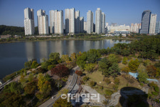 단풍과 하늘 그리고 호수, 경기관광공사 11월 가볼 만한 곳