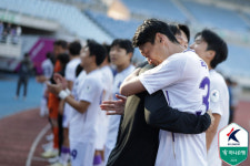 ‘11년의 기다림’ 안양, K리그1 승격 확정... K리그2 우승